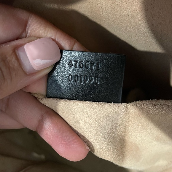 Gucci Marmont Quilted Backpack - Picture 3 of 10